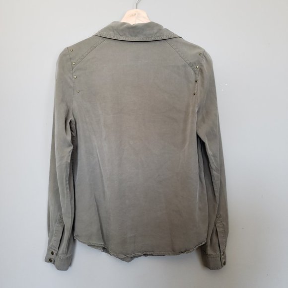 F21 Army Green Button Down Shirt - Picture 5 of 8